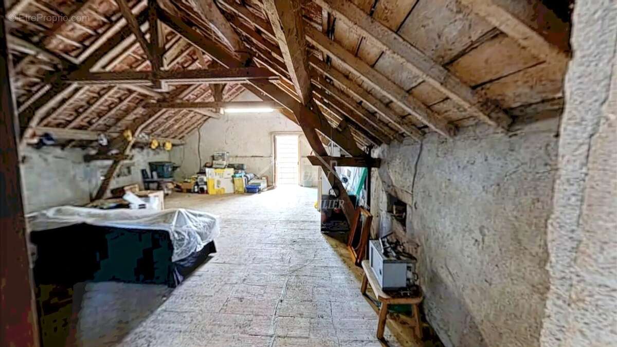 Maison à BOURBON-L'ARCHAMBAULT