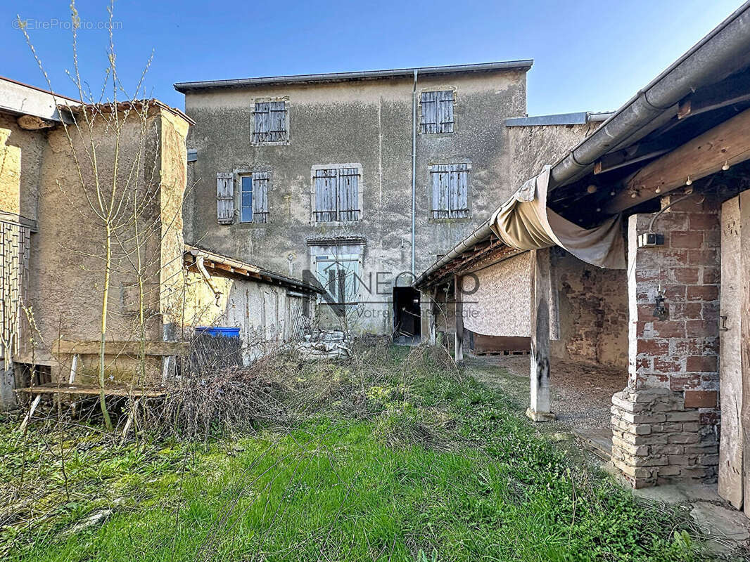 Maison à GENDREVILLE