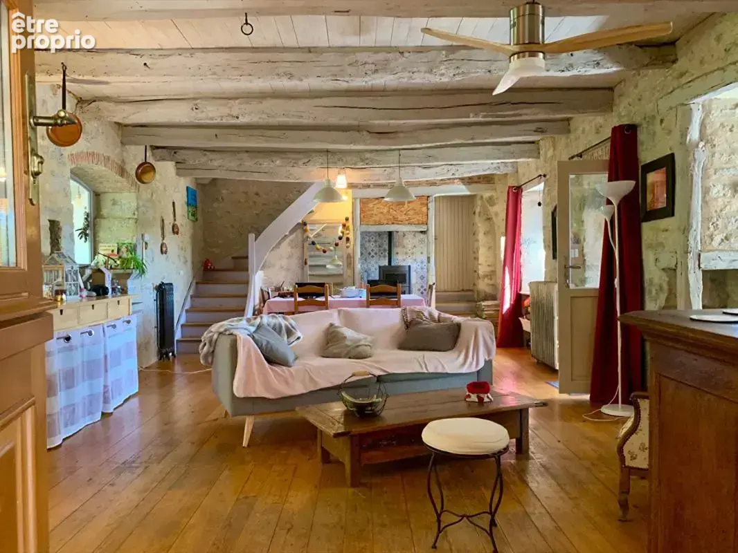 Maison d'hôtes 440 m² avec gîte, piscine et parc de 7 285 m² - vue Saint-Cirq-Lapopie - photo 5