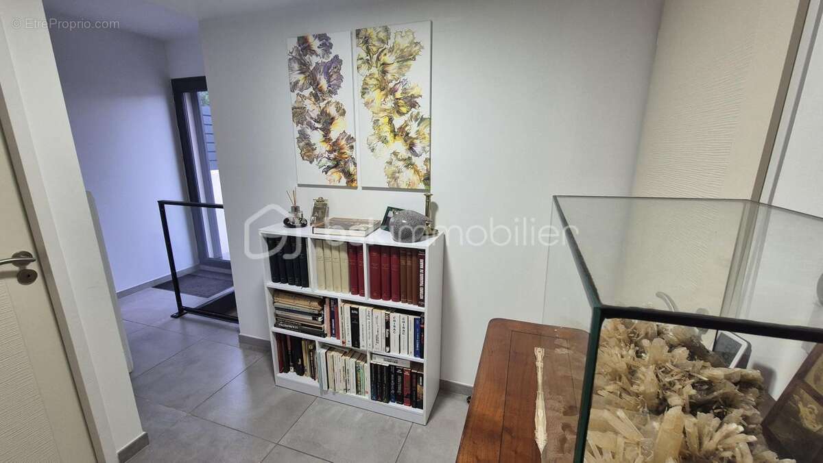 A vendre villa recente trois faces de 108m² sur terrain de 300m² en impasse a saint cyprien plage - proche du port - trois chamb - photo 25
