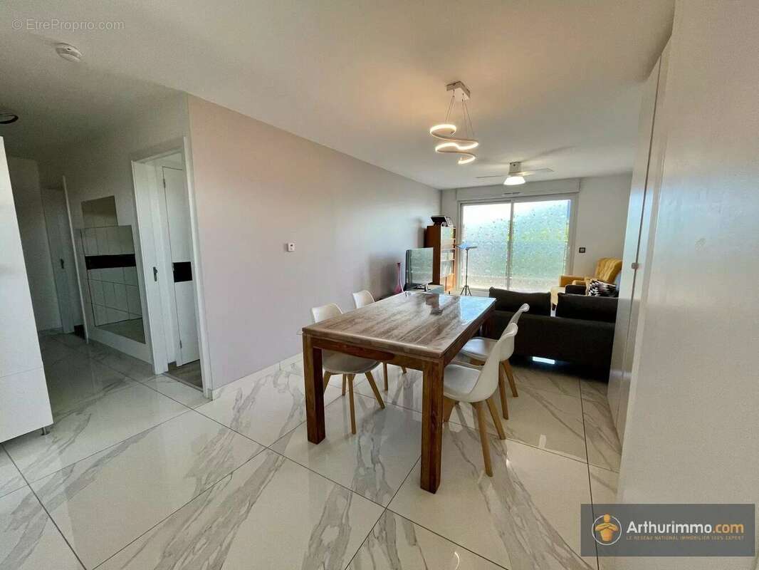 Appartement à LIVRY-GARGAN