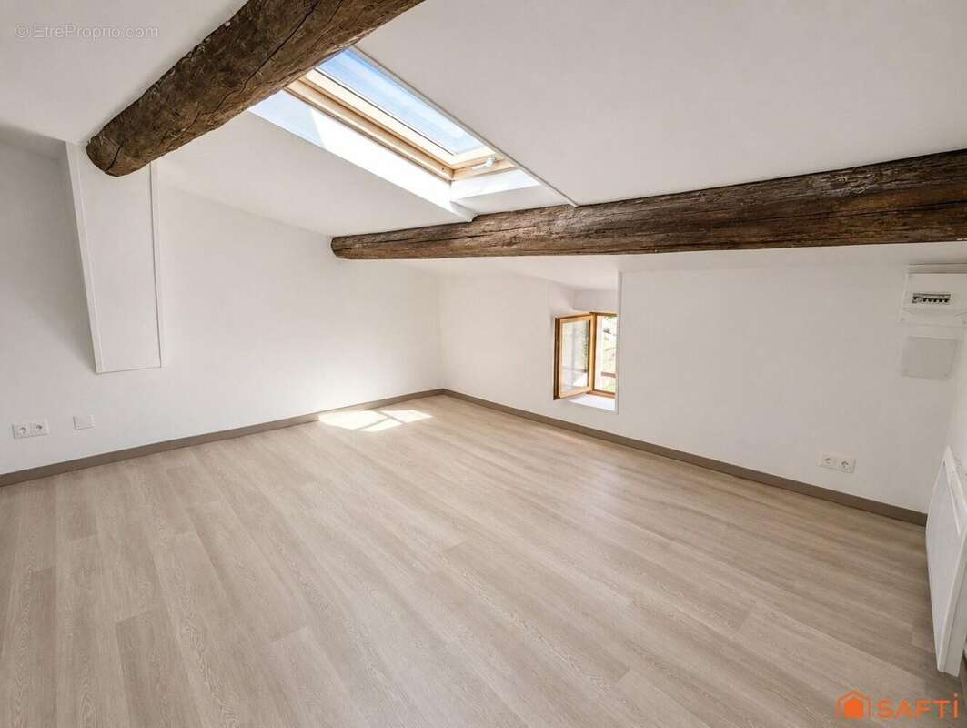 Maison 121 m² à Meynes  - photo 7