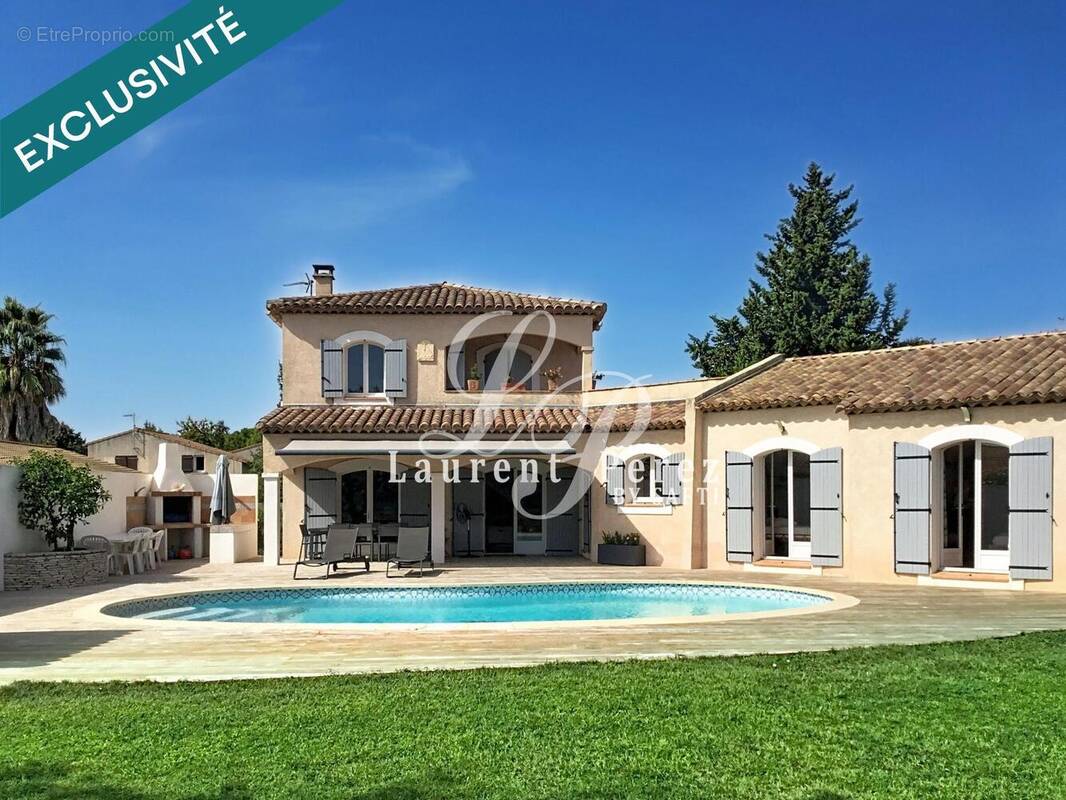 Photo 1 - Maison à LUNEL