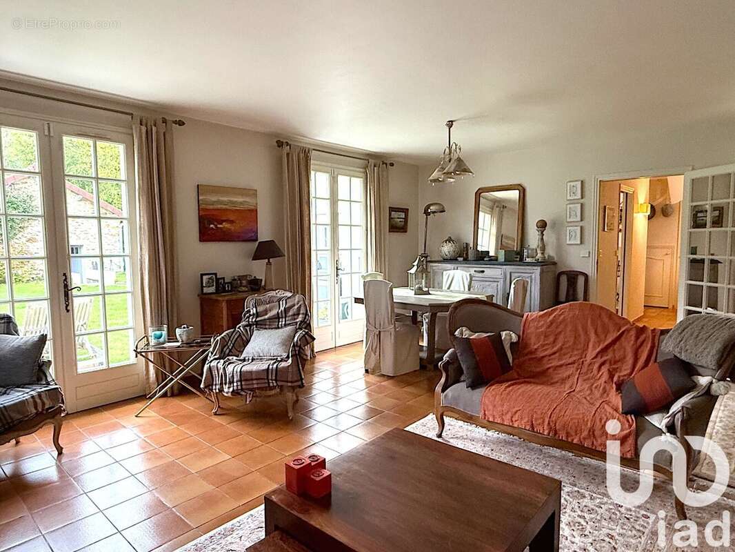 Photo 4 - Maison à MONTFORT-L&#039;AMAURY