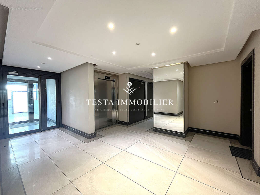 Rcm carnoles - 2 pieces 59 m2 - garage - terrasse - residence standing - photo 22