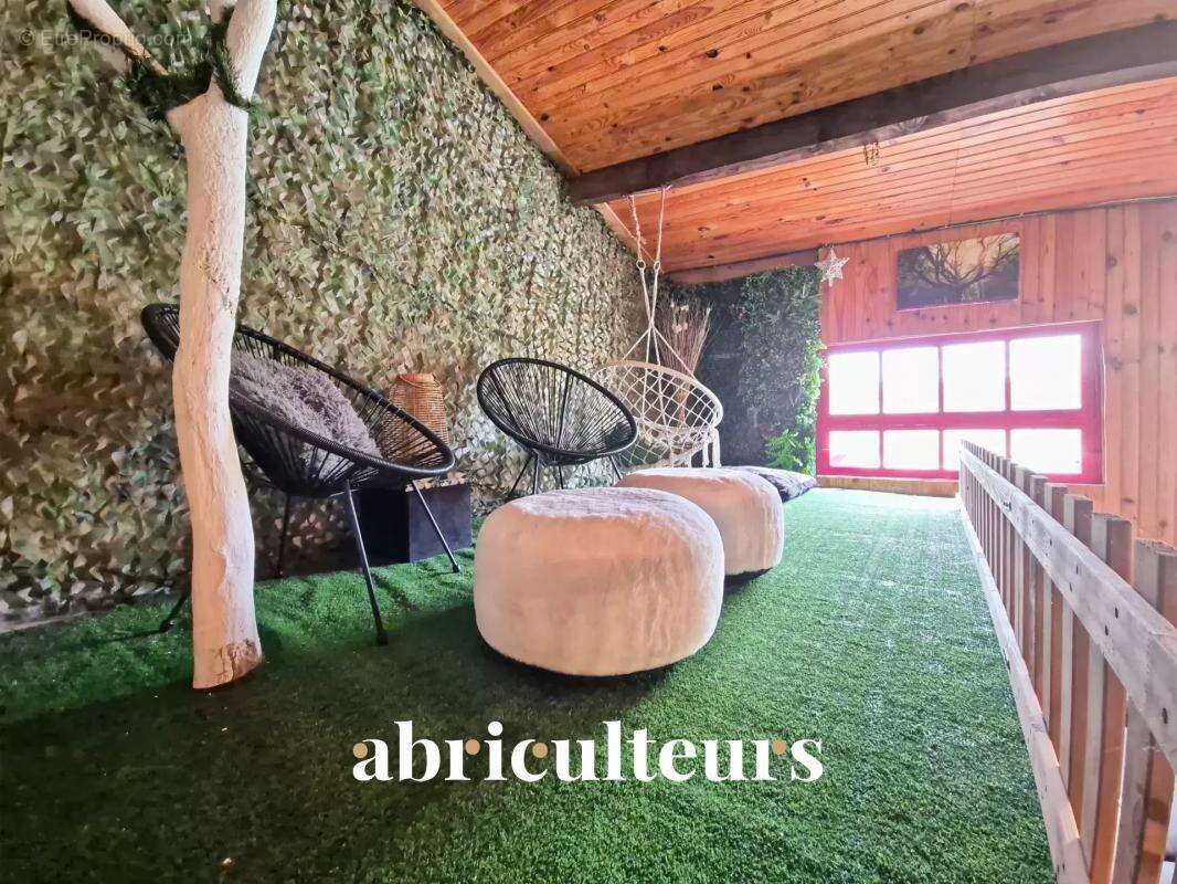 Maison à BRIE-SOUS-MATHA