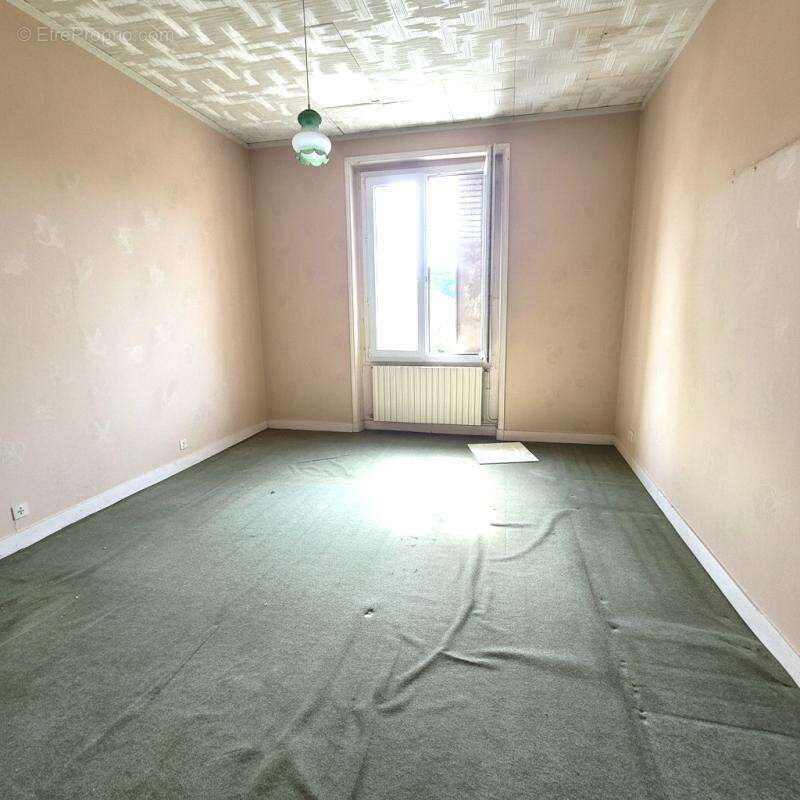 Maison 3 pièces à rénover au coeur du Plessis Tison - photo 8