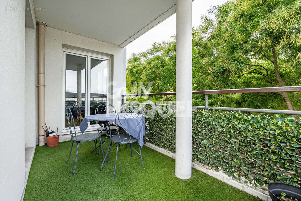 Appartement à BOIS-COLOMBES