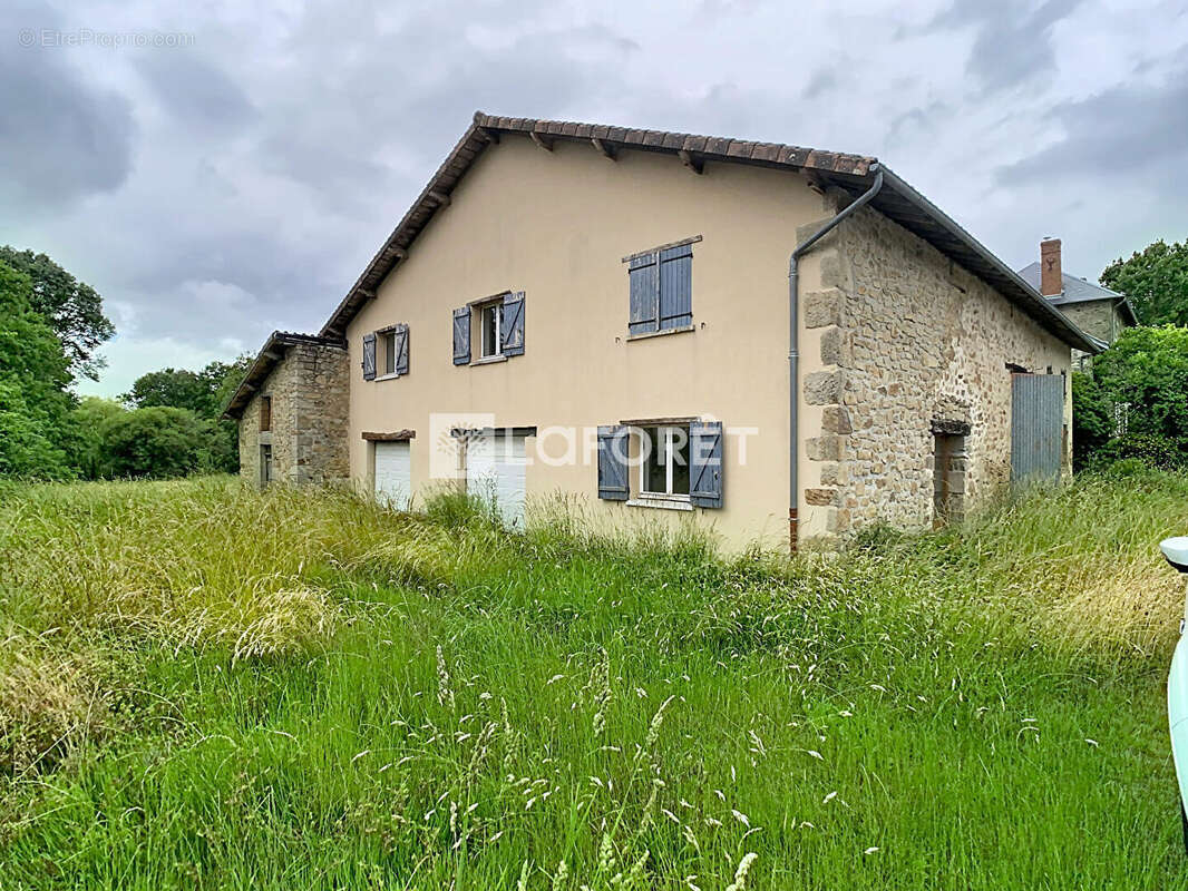 Maison à SAINT-AUVENT