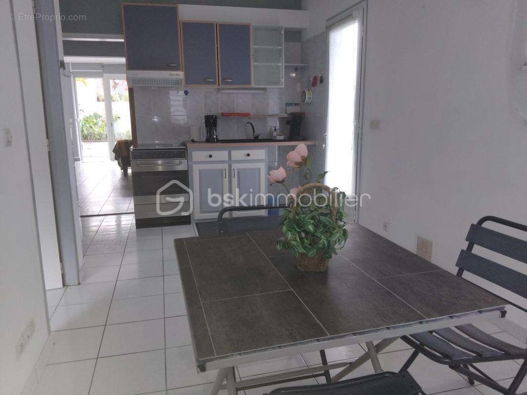 Maison à ENTRE-DEUX