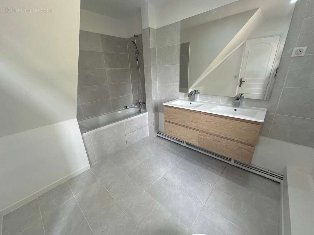 Maison de charme - Boran-Sur-Oise - 365 000 € HAI - photo 3