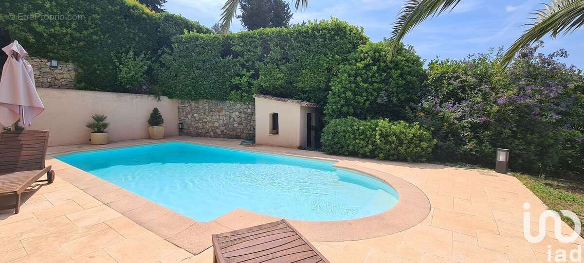 Photo 2 - Maison à MOUANS-SARTOUX