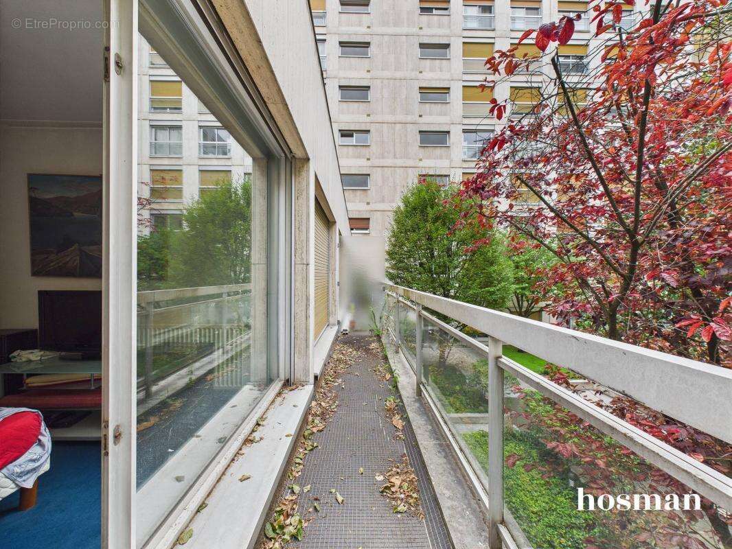 Appartement à PARIS-15E