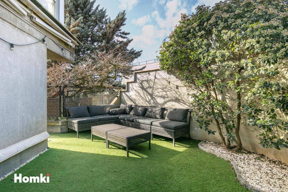 Appartement à SAINT-MARTIN-D'HERES