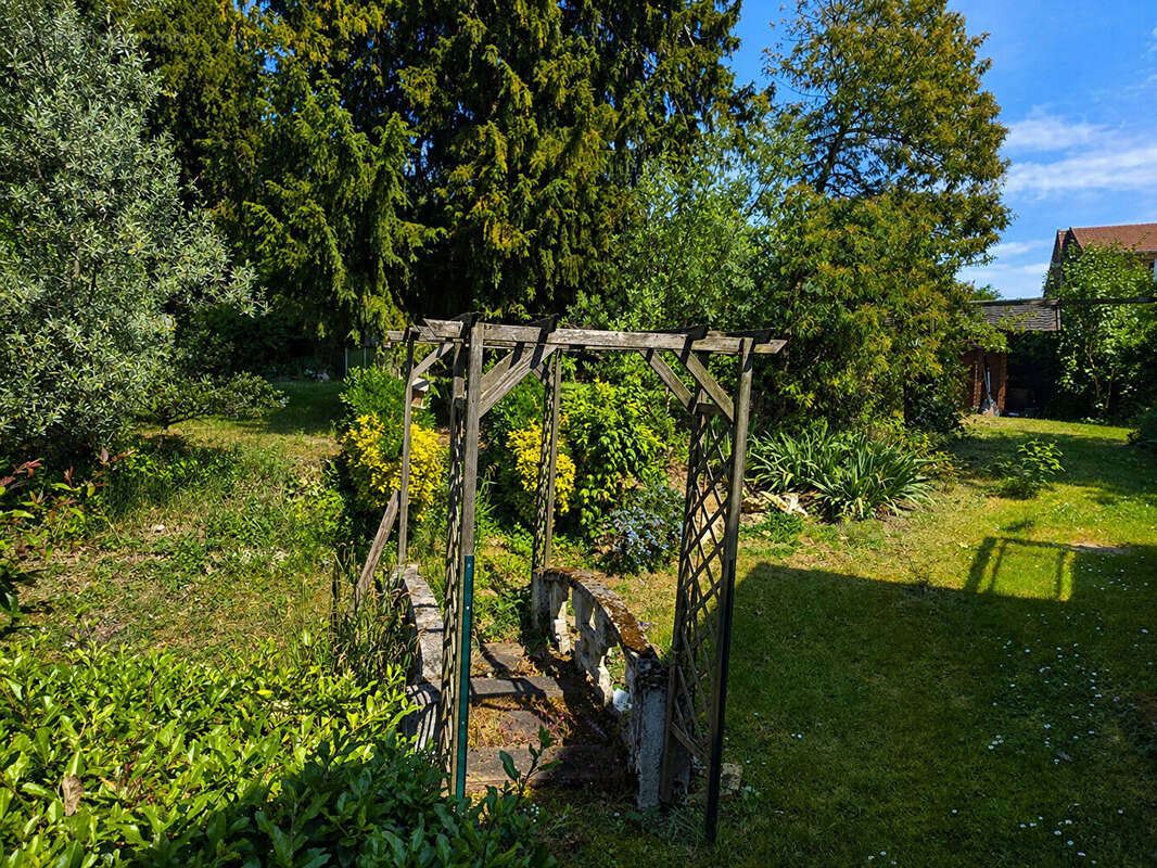 Maison à MONTMORENCY