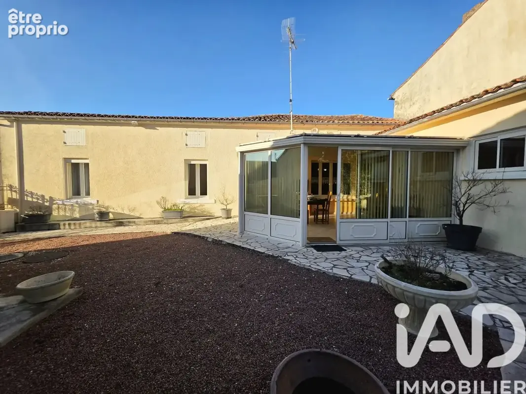 Photo 1 - Maison à ANVILLE