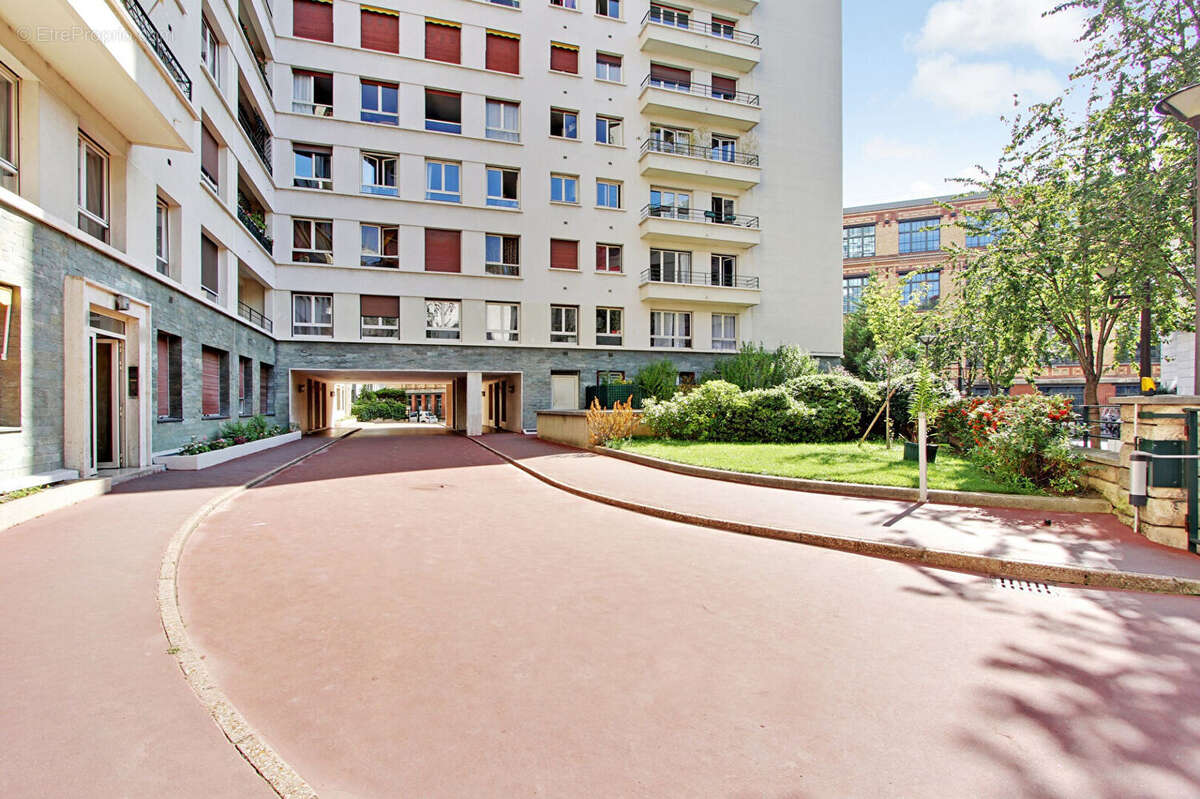 Appartement à PARIS-15E