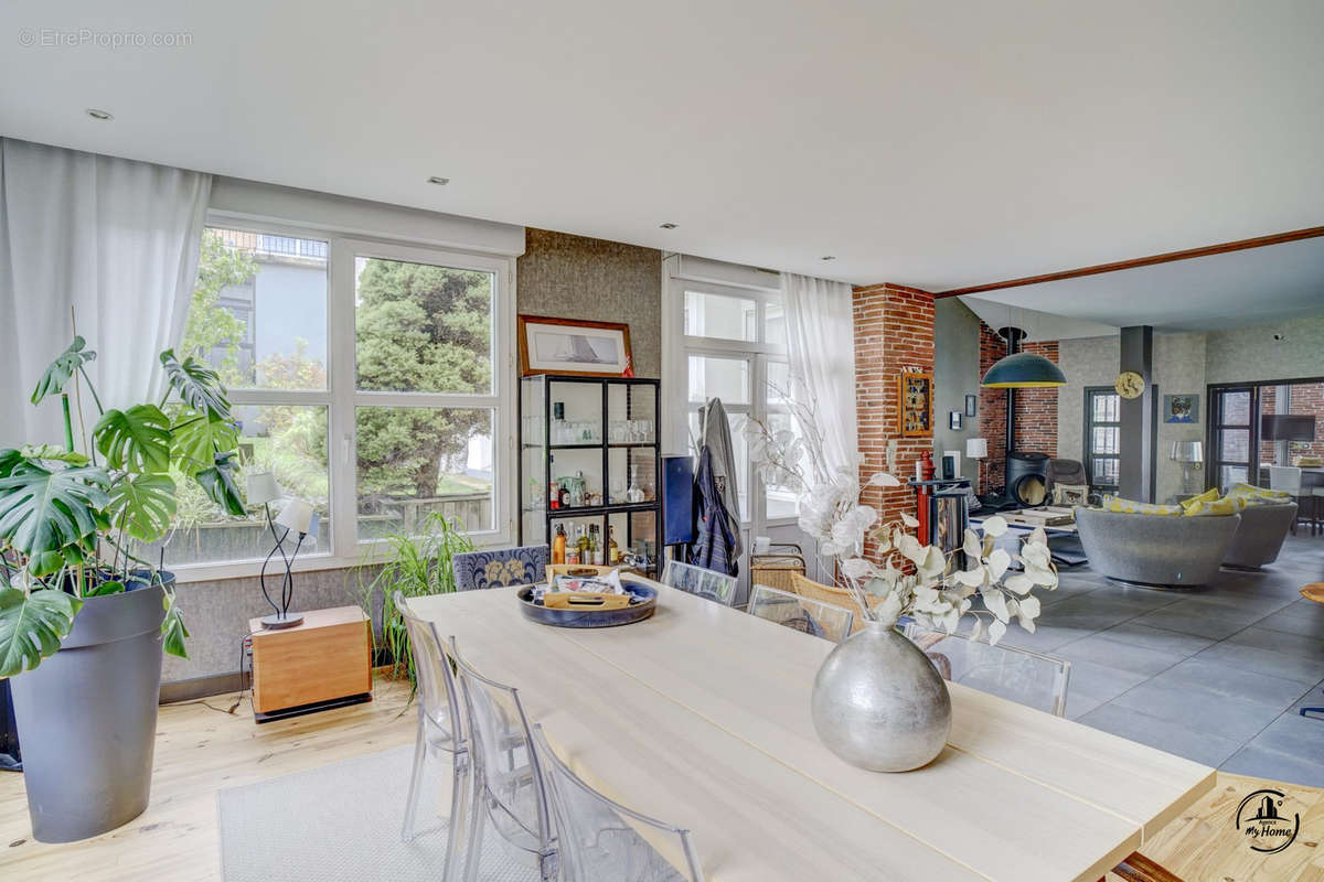 Maison à SAINT-ETIENNE