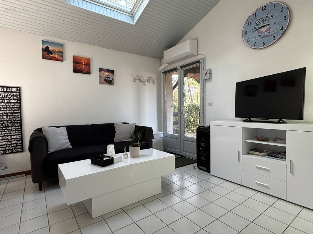 Maison à MOLIETS-ET-MAA
