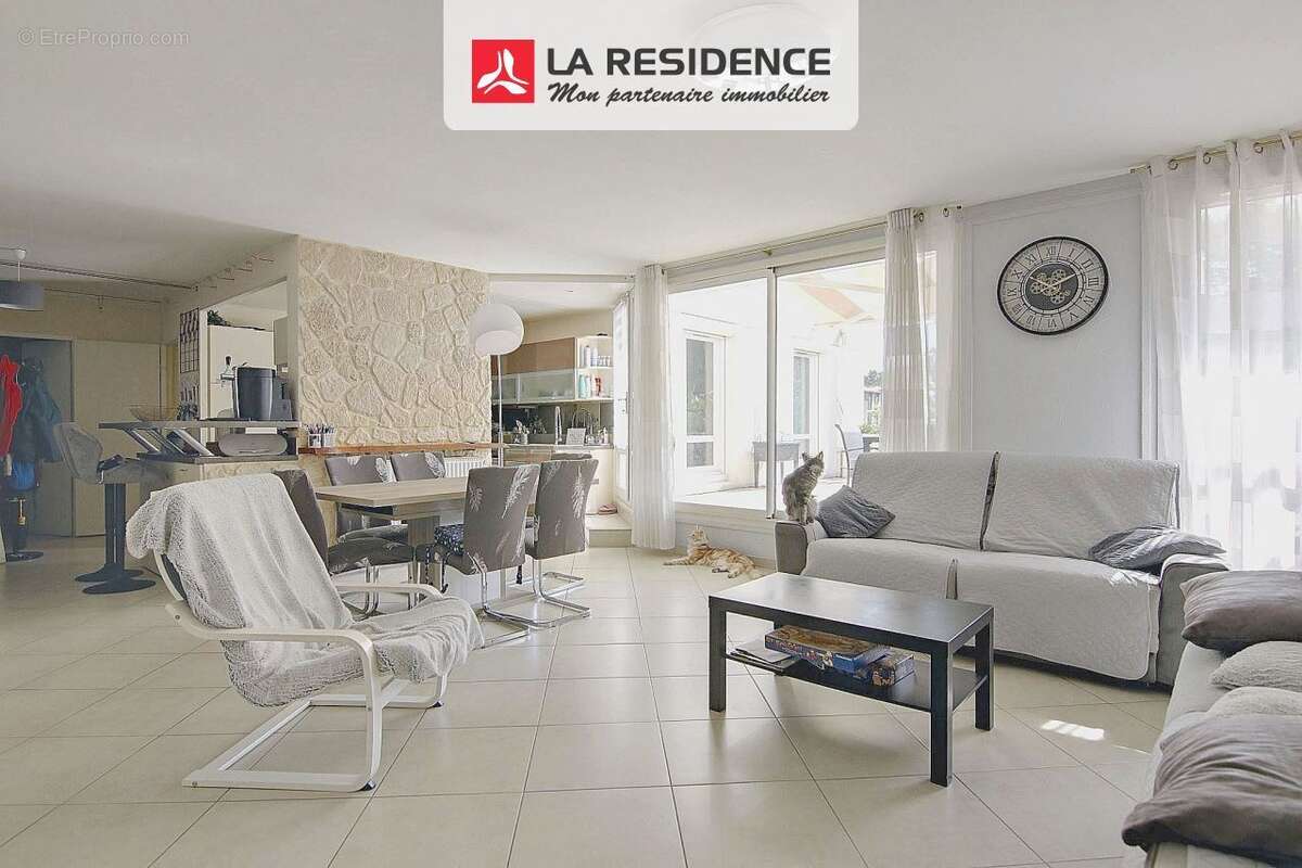 Appartement à TAVERNY