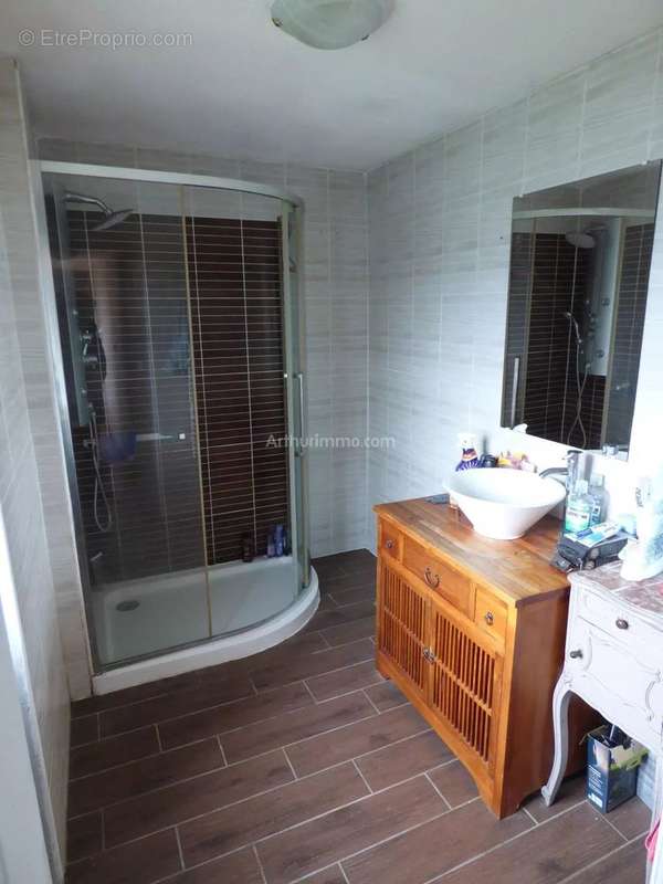 Maison à ANCY-LE-FRANC