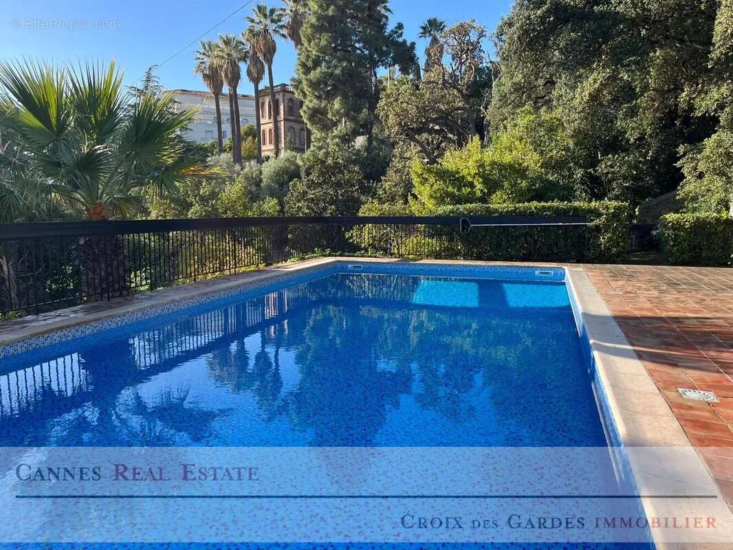 EXCLUSIVITÉ – Studio avec vue mer, piscine et accès privatif plage - photo 2
