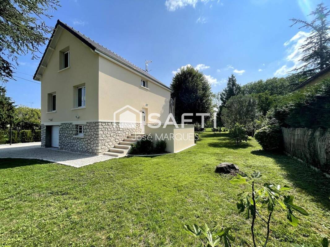 Photo 1 - Maison à MONTARGIS