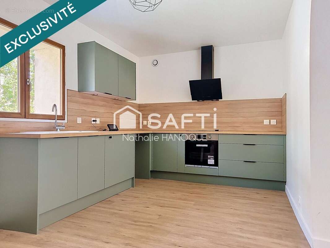 Maison 64 m² à Thoiry  - photo 2