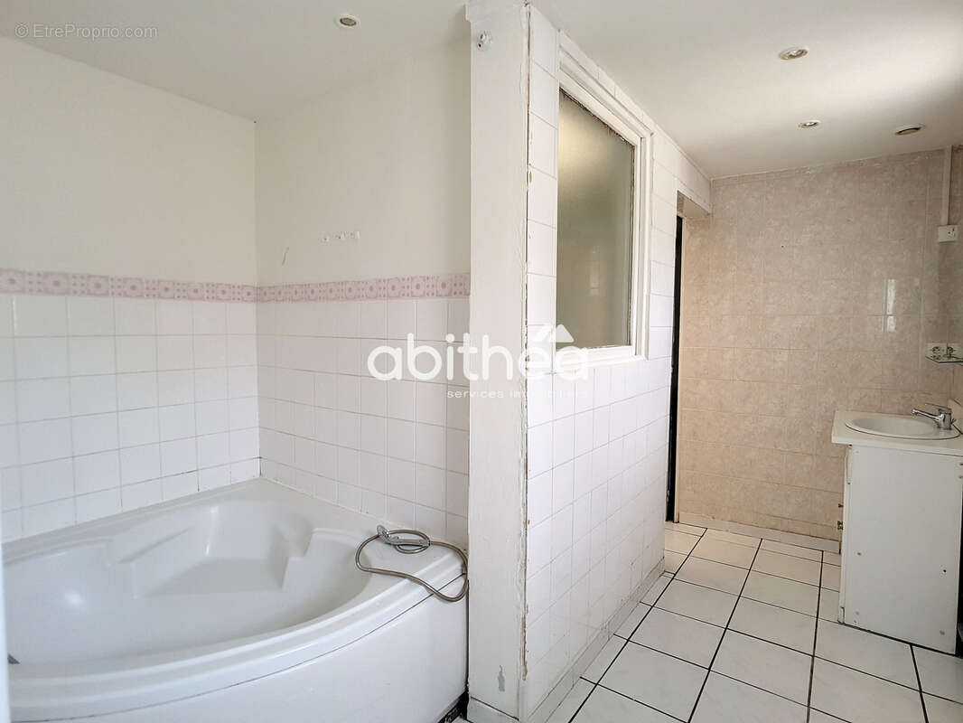 Maison à MONTIGNY-EN-GOHELLE