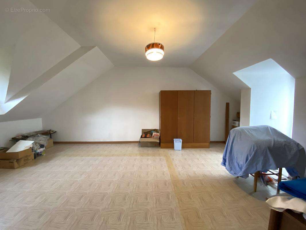 Maison à MOUSSEAUX-SUR-SEINE