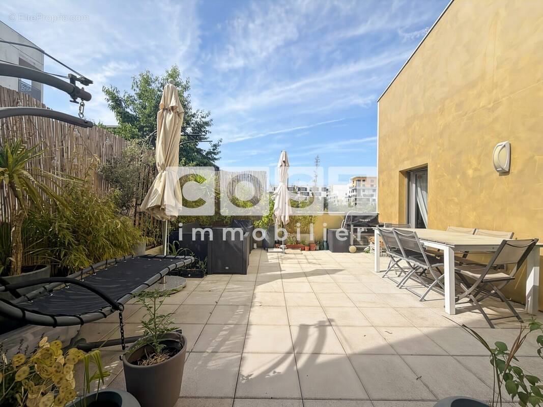 Appartement à ASNIERES-SUR-SEINE