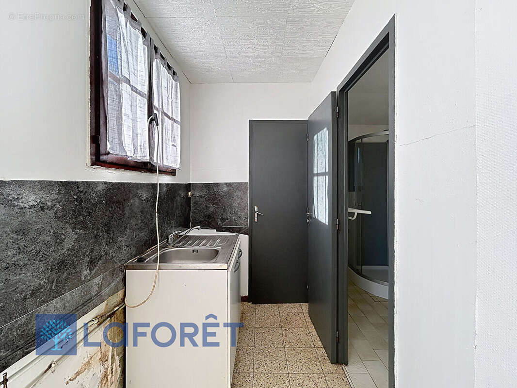 Maison à MONTIGNY-SUR-AVRE