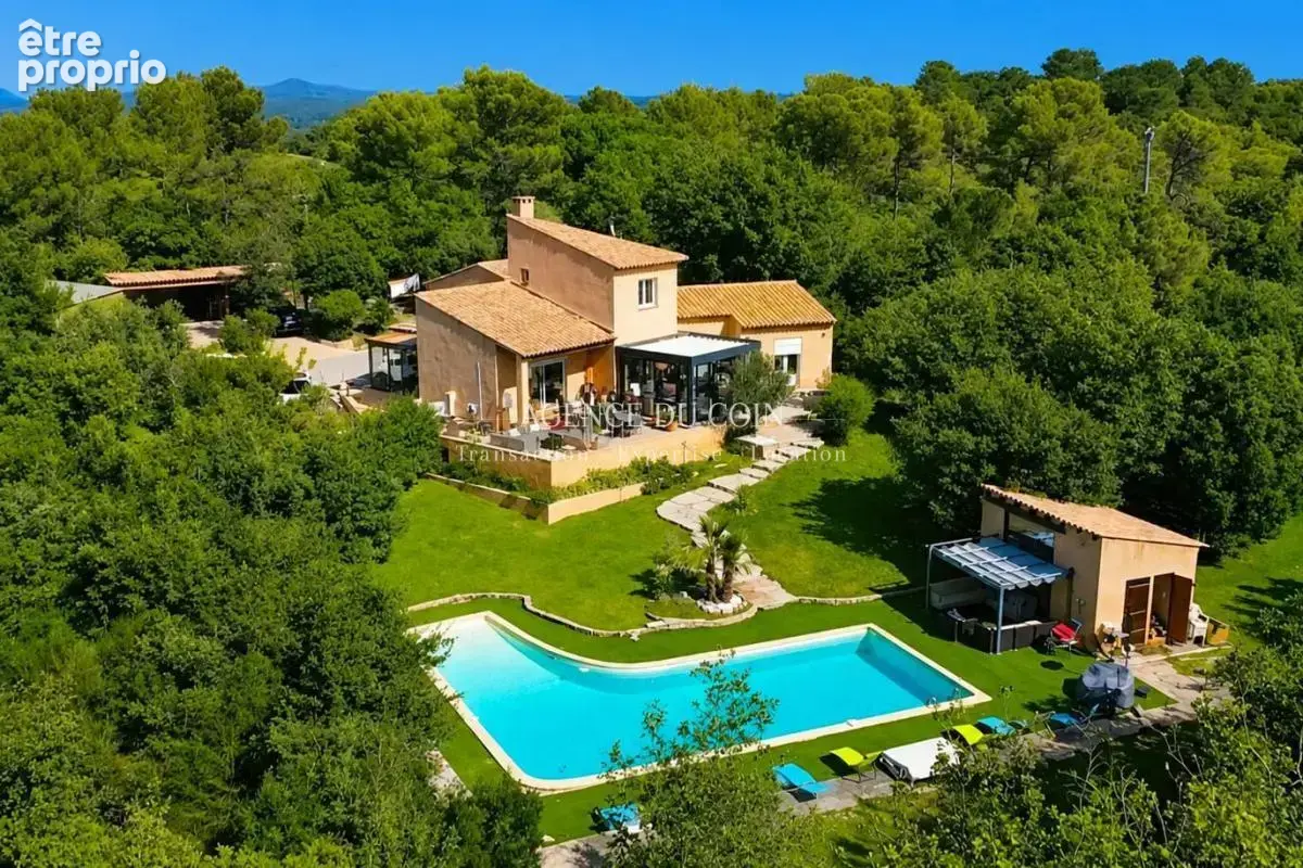 Maison à TOURVES