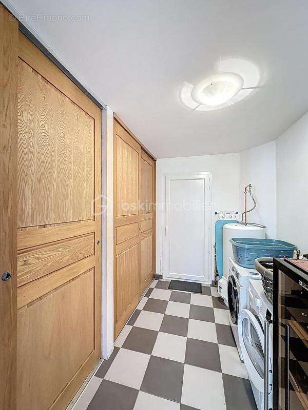 Maison à MONTMIRAIL