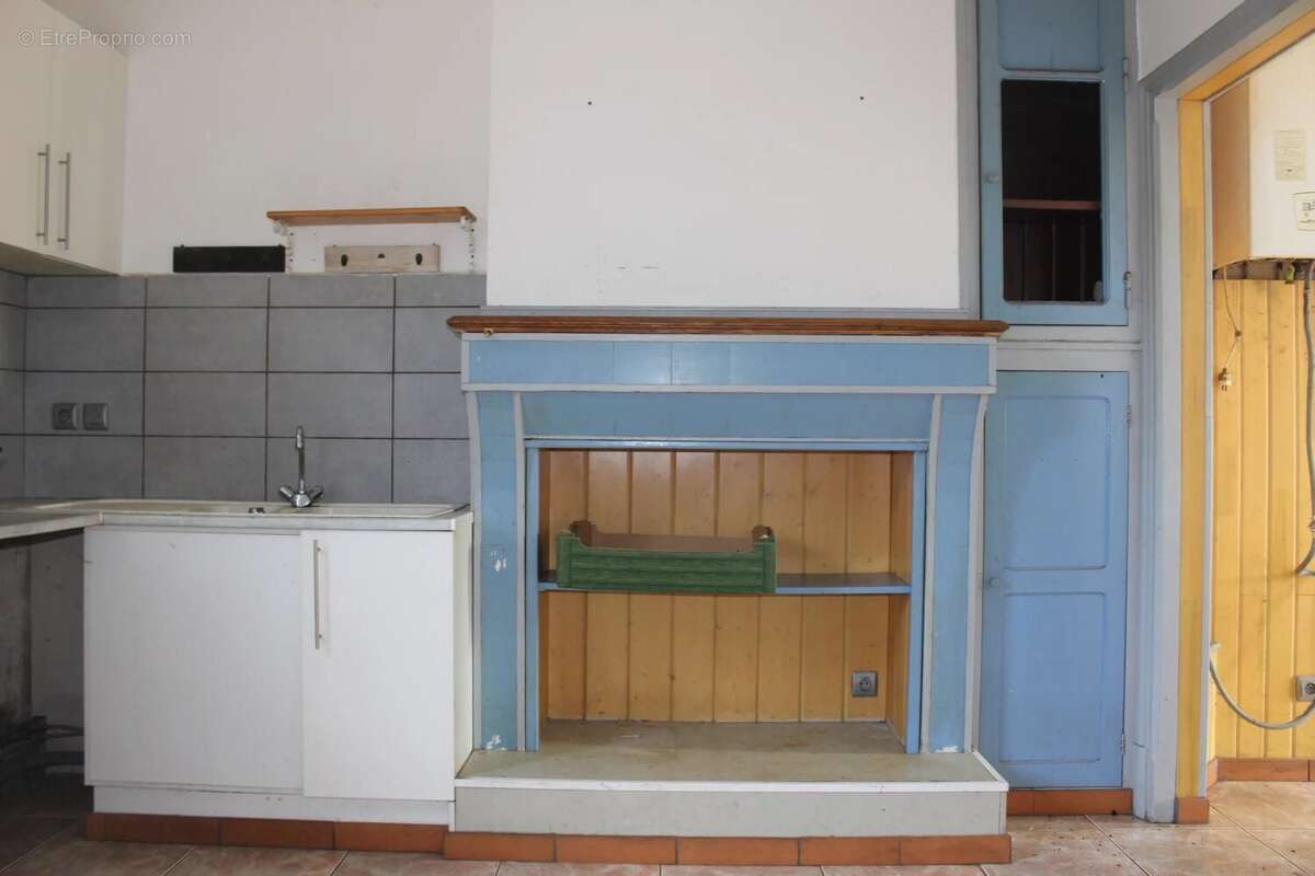 Maison à MONTREJEAU