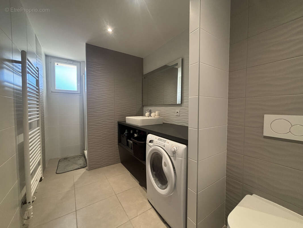 Maison à PONTCHARRA-SUR-TURDINE