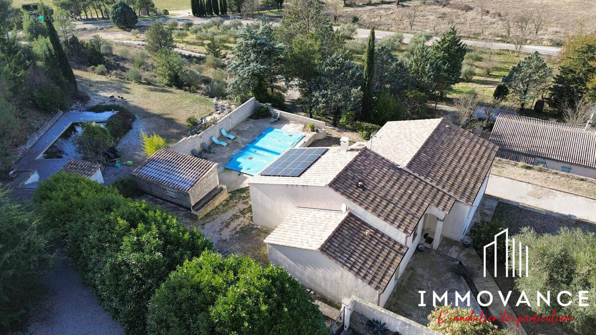 Maison à CLARET