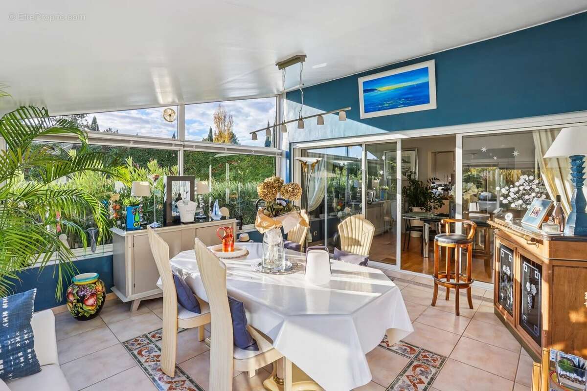 Maison à BOUC-BEL-AIR