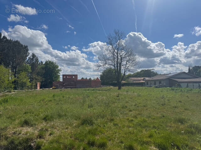 Terrain à SAINT-AUBIN-DE-MEDOC