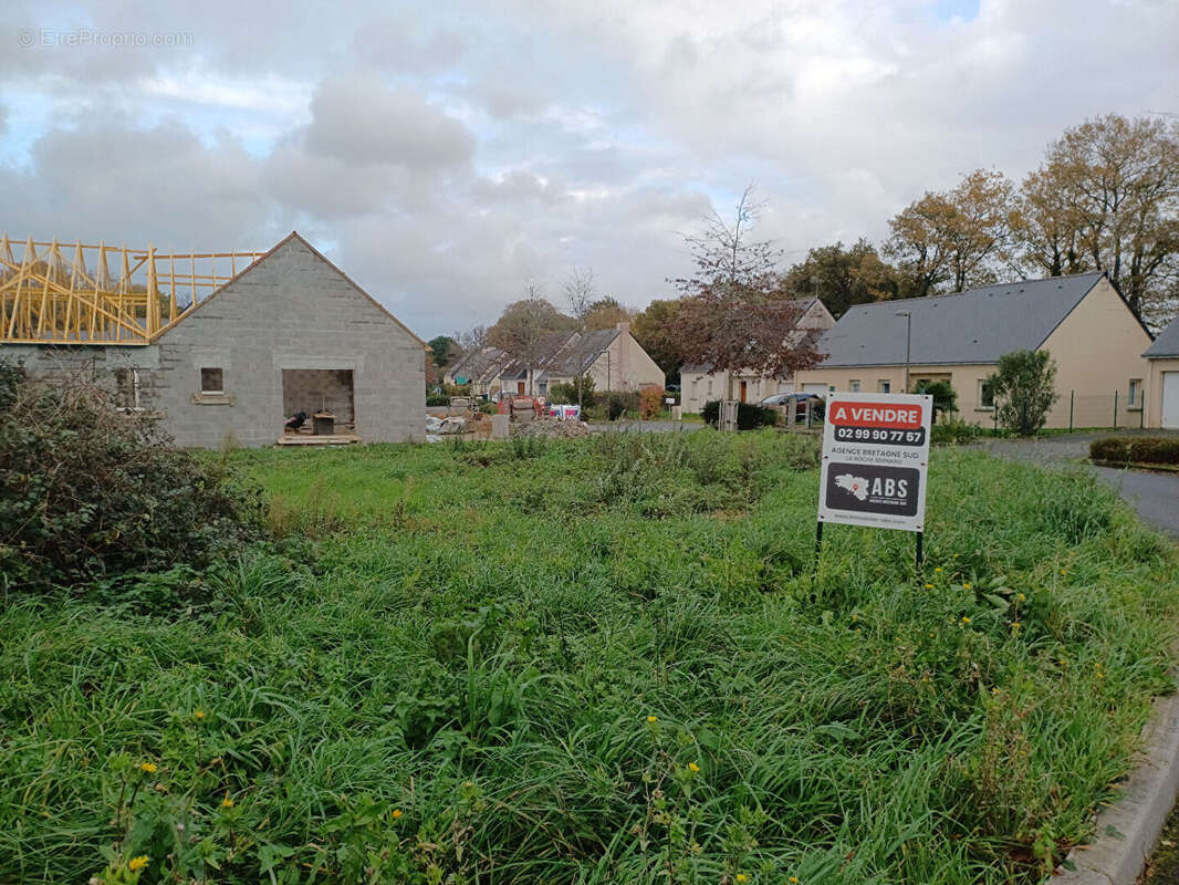 Terrain à HERBIGNAC