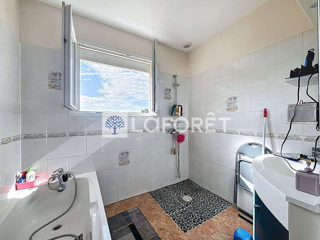 Maison à CHATILLON-SUR-THOUET