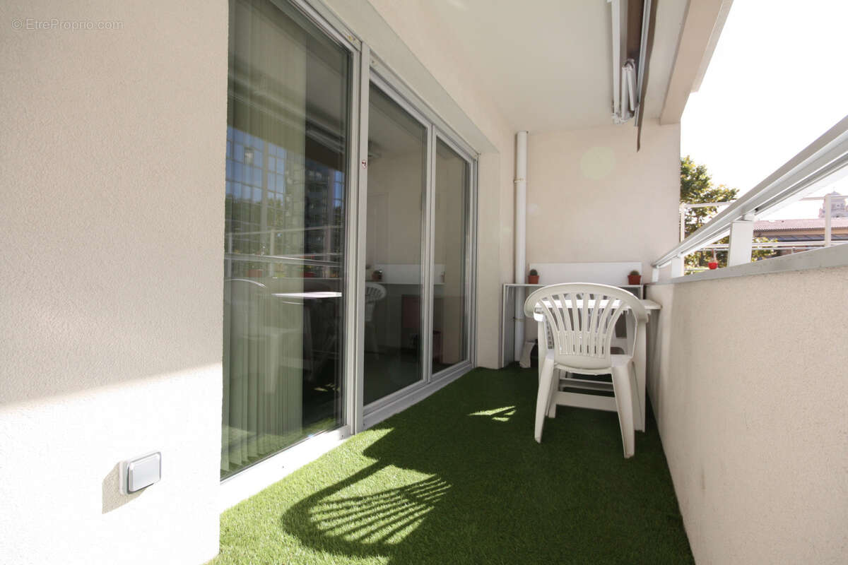 Appartement à MARSEILLE-2E