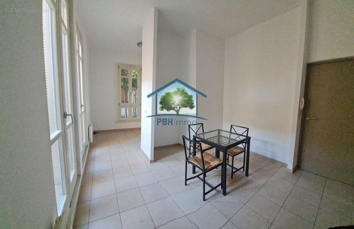 Appartement à MARSEILLE-13E
