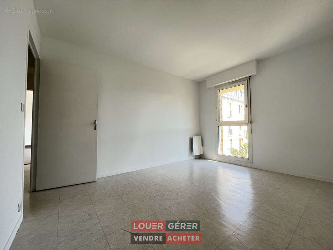 Appartement à LEVALLOIS-PERRET