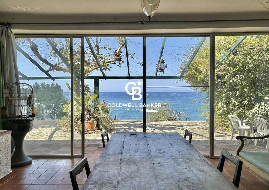 Maison à SANARY-SUR-MER