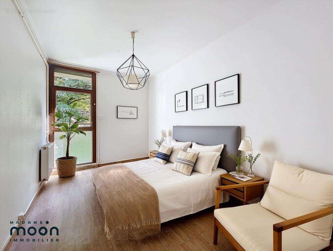 Appartement à OULLINS