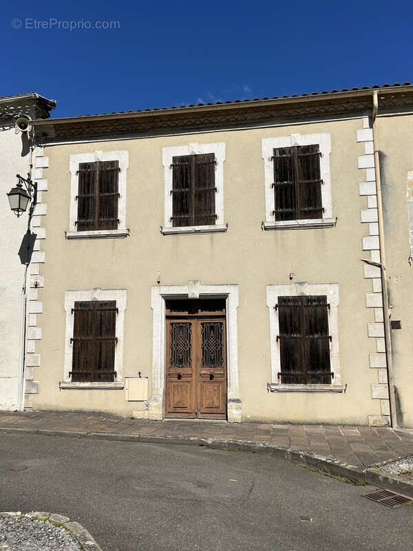 Maison à SAINT-SEVER