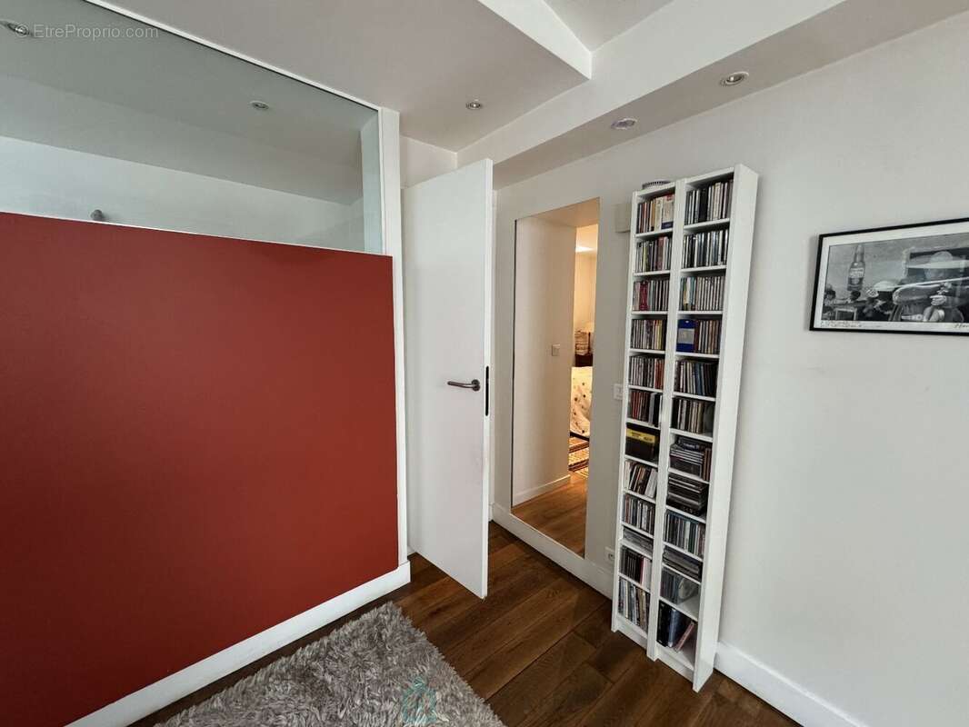 Appartement à PARIS-20E