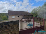 Maison à SAINT-SERNIN-DU-PLAIN