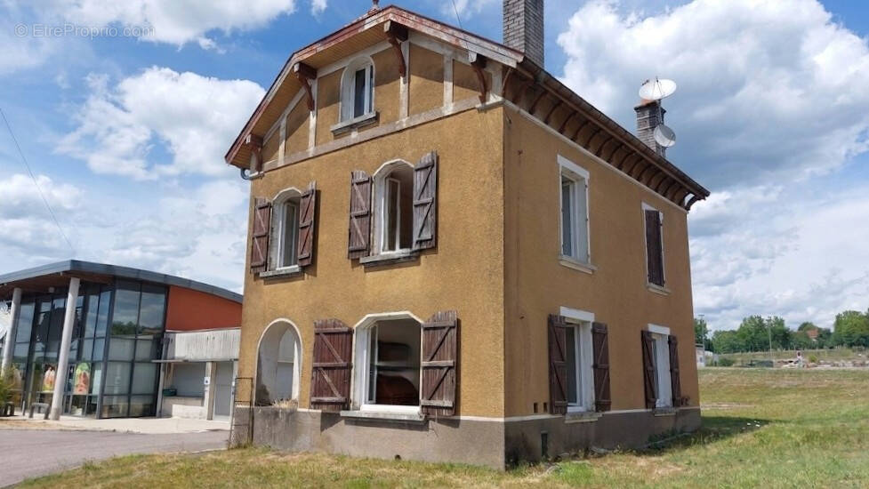 Maison à BOULIGNEY
